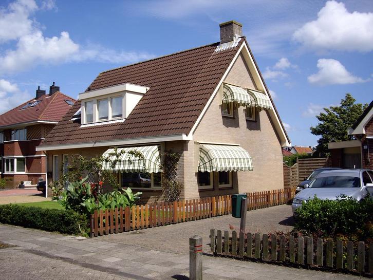 2 Markiezen, Tuin en Terras, Zonneschermen, Gebruikt, Markies, Minder dan 150 cm, Ophalen