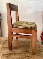 Retro vintage stevig kleuter stoeltje, nieuw bekleed, Huis en Inrichting, Stoelen, Ophalen of Verzenden, Zo goed als nieuw, Eén