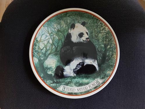 Sierbord WNF 1982 met Panda - Regina Holland WB Gouda, Antiek en Kunst, Antiek | Wandborden en Tegels, Ophalen of Verzenden