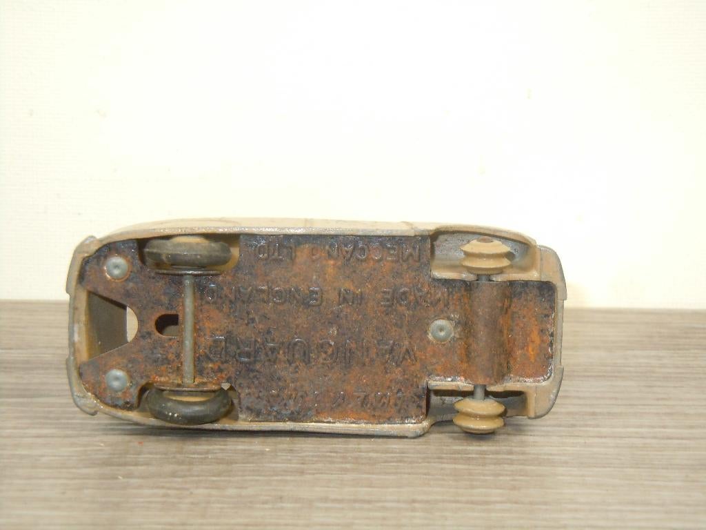 Standard Vanguard - Dinky Toys 153 England, Gebruikt, Engeland, Auto, Verzenden