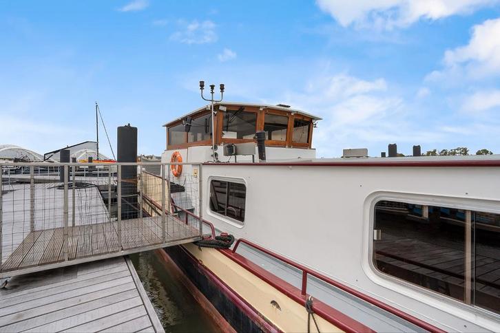 Woonschip 30 bij 5 meter te huur, Watersport en Boten, Motorboten en Motorjachten, Gebruikt, Staal, 12 meter of meer, Diesel, Binnenboordmotor