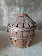 Oude Dame Jeanne Fles in Houten Mand, Ophalen of Verzenden