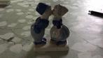 Delfs bleu boy and girl kissing hand painting, Ophalen of Verzenden, Nieuw
