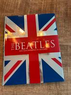 The Beatles- een geschiedenis in beelden, Ophalen of Verzenden, Artiest