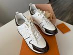Nieuwe LV sneakers in doos maat 38, Kleding | Dames, Schoenen, Ophalen, Wit, Sneakers of Gympen, Louis Vuitton