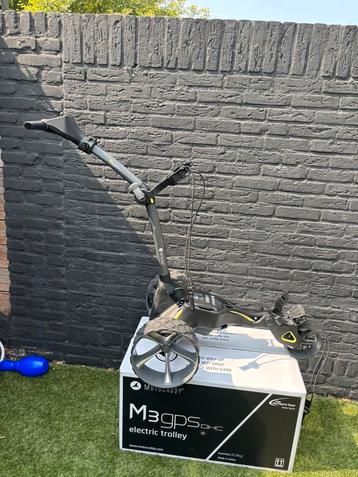 Motocaddy m3 gps dhc elektrisch golf trolly beschikbaar voor biedingen