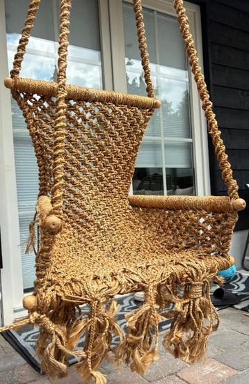 Hangstoel jute beschikbaar voor biedingen