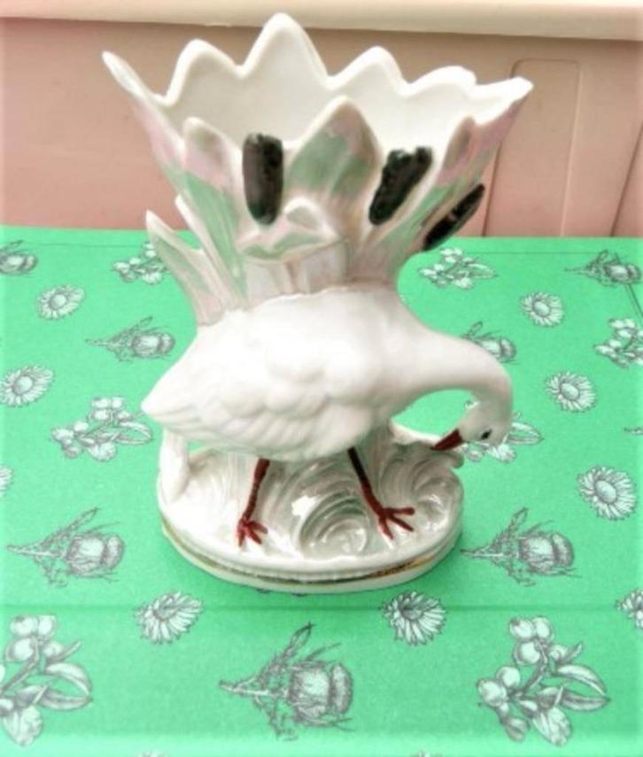 porseleinen beeldje voor bijv bloemen, ooievaar oud VINTAGE, Antiek en Kunst, Antiek | Porselein, Verzenden