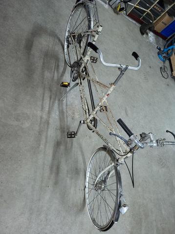 Tandem Batavus Opknapper beschikbaar voor biedingen