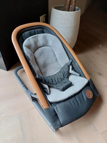 Wipstoeltje maxi cosi kori beschikbaar voor biedingen