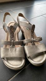 Sleehaksandalen maat 40, Kleding | Dames, Schoenen, Zo goed als nieuw, Grijs, Sandalen of Muiltjes, Ophalen of Verzenden