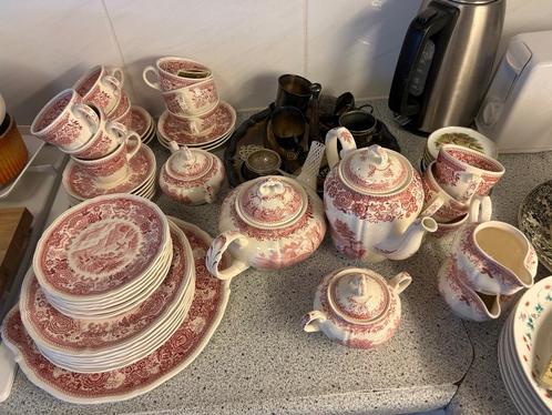 Villeroy & Boch Burgenland rood Servies 31 delen, Huis en Inrichting, Keuken | Servies, Nieuw, Compleet servies, Overige stijlen