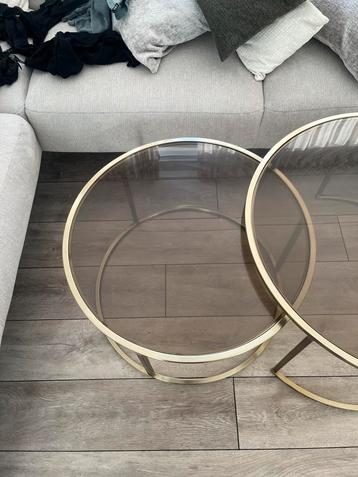 Salont tafel 2 stuks beschikbaar voor biedingen