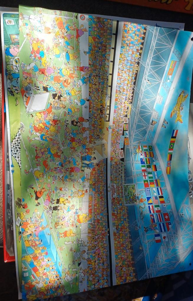 Voetbalwaanzin Jan van Haasteren, Hobby en Vrije tijd, Denksport en Puzzels, Zo goed als nieuw, Ophalen of Verzenden