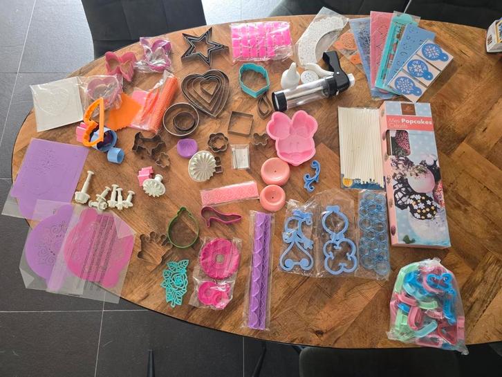 Bakspullen, Hobby en Vrije tijd, Taarten en Cupcakes maken, Zo goed als nieuw, Boek of Tijdschrift, Ophalen of Verzenden