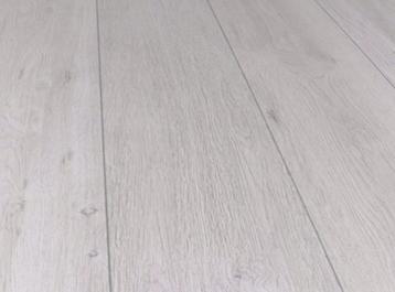 94m2 nieuwe PVC click vloer  beschikbaar voor biedingen