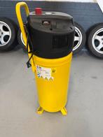Compressor 50L uit 2021, Doe-het-zelf en Verbouw, Compressors, Ophalen, Mobiel, Gebruikt, 6 tot 10 bar