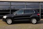Volkswagen Tiguan 1.4 TSI Sport&Style Trekhaak|Distri.kettin, Auto's, Volkswagen, Euro 5, Zwart, 4 cilinders, 150 pk