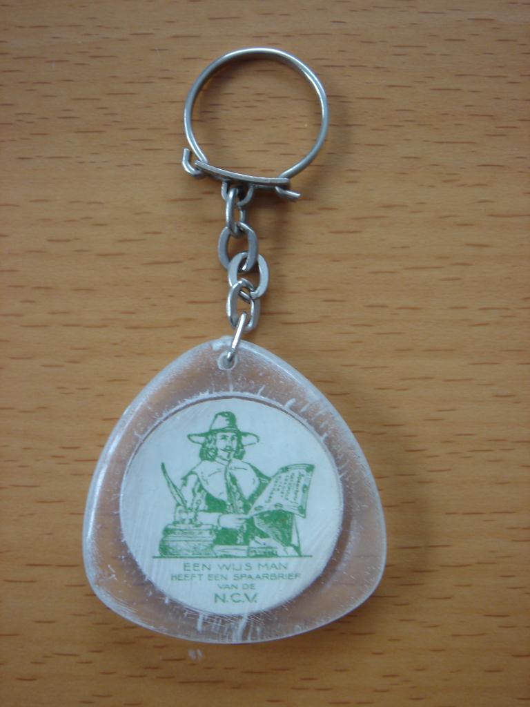 Sleutelhanger van de N.C.V., Ophalen of Verzenden, Gebruikt, Merk