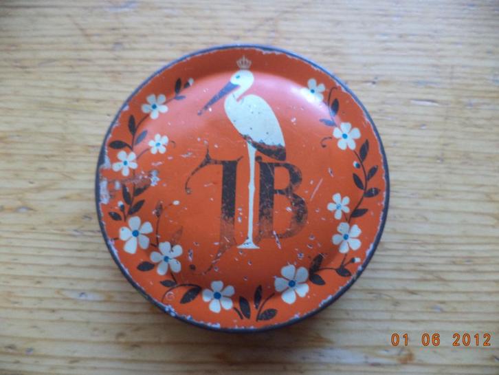 Schattig beschuitblikje tgv de geboorte van Beatrix 1938, Verzamelen, Koninklijk Huis en Royalty, Gebruikt, Overige typen, Nederland