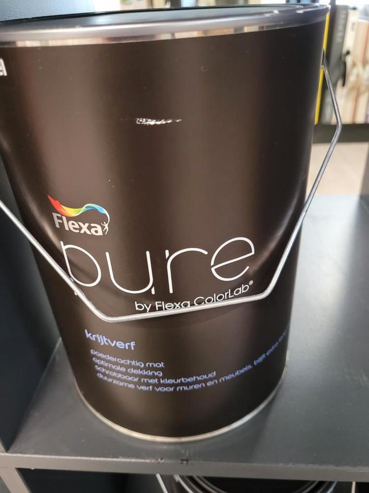 5 ltr Pure Flexa muurverf Ral  9010 voor 50,00, Hobby en Vrije tijd, Schilderen, Nieuw, Verzenden