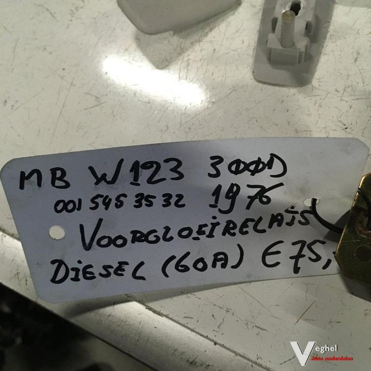 Mercedes W123 300 diesel 1978 Gloeirelais 001 545 3532, Auto-onderdelen, Elektronica en Kabels, Gebruikt, Ophalen of Verzenden