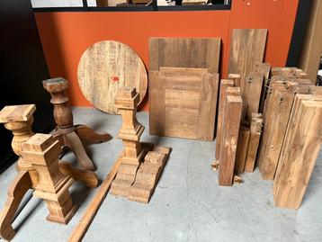 Restpartij teak en mango hout beschikbaar voor biedingen