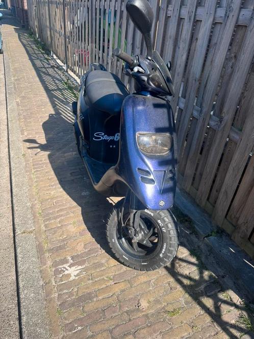 Typhoon 70CC Brom, Fietsen en Brommers, Scooters | Piaggio, Gebruikt, Overige modellen, Maximaal 45 km/u, Tweetakt, Ophalen