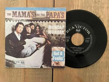 VINYL SINGLE The Mama's And The Papa's - Monday Monday beschikbaar voor biedingen