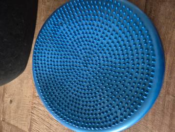 Wiebelkussen/ Balanskussen 33cm beschikbaar voor biedingen