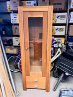 Stevige houten kast, Huis en Inrichting, Kasten | Overige, Ophalen of Verzenden, Gebruikt
