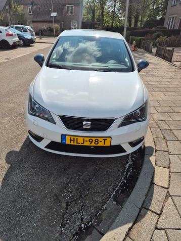 Seat Ibiza connect 1.0 TSI  2015  voll opties beschikbaar voor biedingen