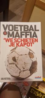 Voetbal & Maffia - Tom Knipping & Iwan van Duren, Ophalen of Verzenden, Gelezen, Tom Knipping & Iwan van Duren, Balsport