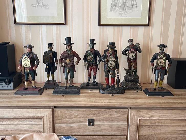 Uitzonderlijke collectie: 7 verschillende klokkenmannetjes!!, Antiek en Kunst, Antiek | Klokken, Ophalen