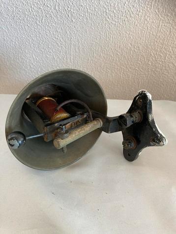 Antieke Elektrische Deurbel 4-6V - Compleet! beschikbaar voor biedingen