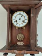 Junghans klok  loopt nog, Antiek en Kunst, Ophalen