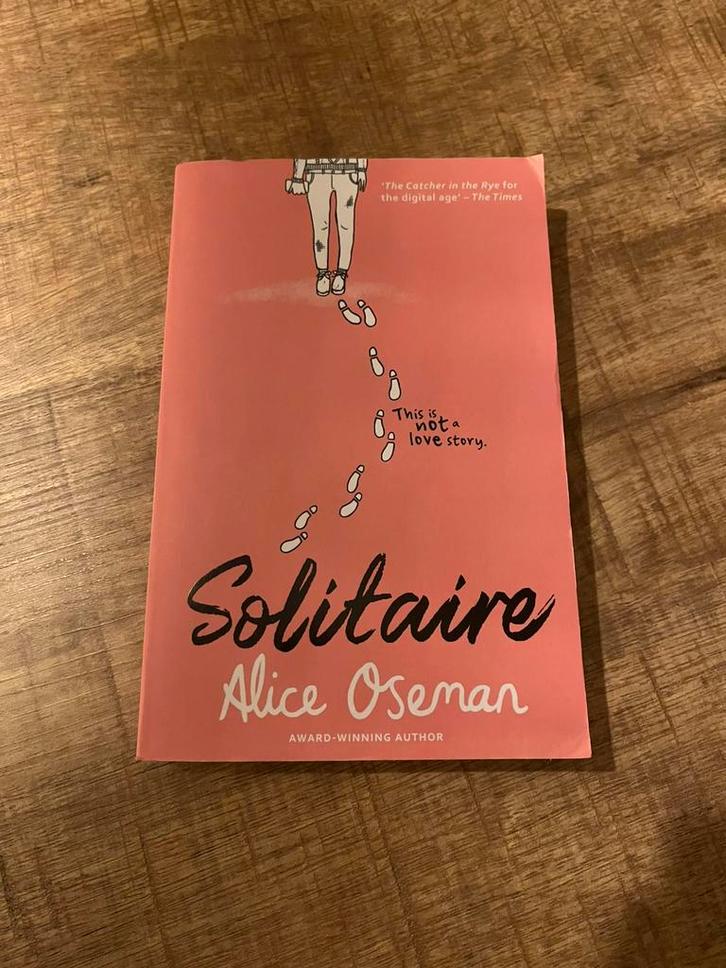 Solitaire, Boeken, Romans, Zo goed als nieuw, Ophalen