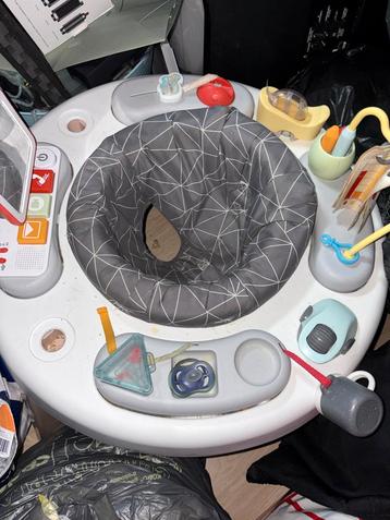 Gebruikte Baby Walker beschikbaar voor biedingen