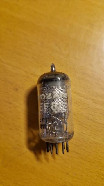 Vintage ADZAM EF86 pentode buis  beschikbaar voor biedingen