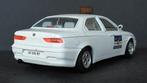 Alfa Romeo 156 Taxi 1:24 Bburago Burago Pol, Hobby en Vrije tijd, Modelauto's | 1:24, Ophalen of Verzenden, Zo goed als nieuw