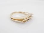 Unieke Gouden Dames Ring Met Diamanten | 14 Karaat, Ophalen of Verzenden, Zo goed als nieuw, 17 tot 18, Met edelsteen