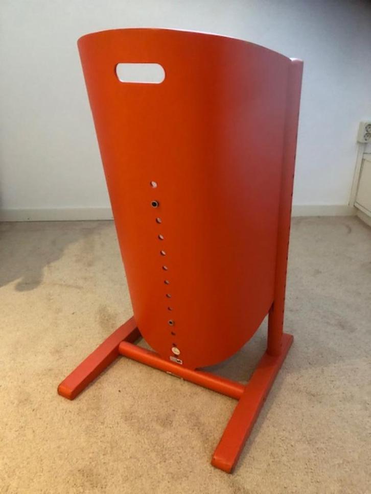 MOIZI 1 Design  Kinderstoel, Kinderen en Baby's, Kinderstoelen, Zo goed als nieuw, Meegroeistoel, Aanschuifbaar, Ophalen