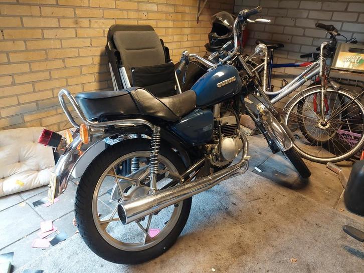 Suzuki ZR50, Fietsen en Brommers, Brommers | Oldtimers, Overige merken, Maximaal 45 km/u, Ophalen
