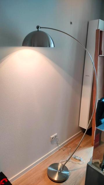 Lindby staande booglamp, rvs beschikbaar voor biedingen