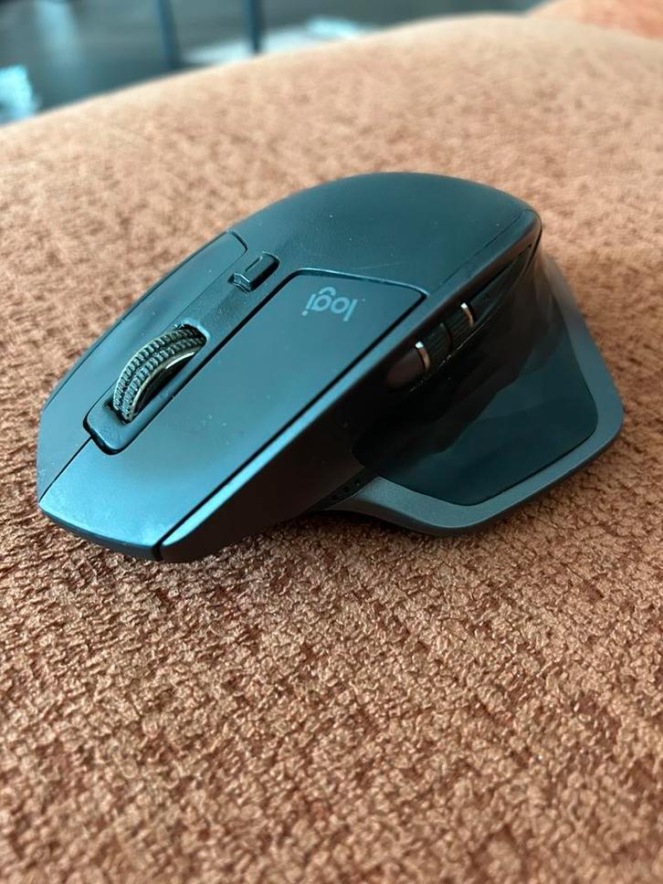 Logitech MX Master 2S, Computers en Software, Muizen, Gebruikt, Muis, Rechtshandig, Draadloos, Ergonomisch, Ophalen of Verzenden