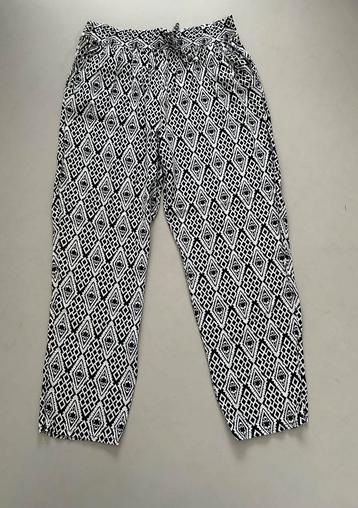 Luchtige zomerbroek, zwart-wit, nieuw, maat L/XL (40/42) beschikbaar voor biedingen