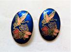 Vintage cloisonne oorbellen blauw met bloemen en vlinder (72, Ophalen, Zo goed als nieuw, Blauw, Overige materialen