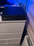 PlayStation 4 pro, Spelcomputers en Games, Spelcomputers | Sony PlayStation 4, Ophalen of Verzenden, Zo goed als nieuw, Met 1 controller