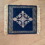 Perzisch tafelkleedje., Antiek en Kunst, Antiek | Kleden en Textiel, Ophalen of Verzenden