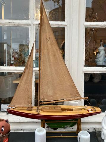 Houten Miniatuur Zeilschip - 56x81cm beschikbaar voor biedingen